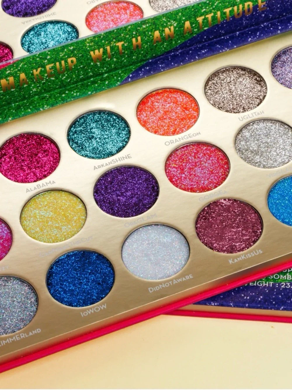 New RUDE United Shades of Glitter - 21 Pressed Glitter Eyeshadow Palette